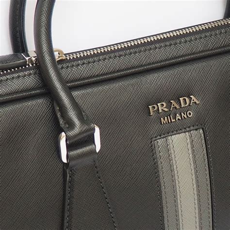 lavoro prada